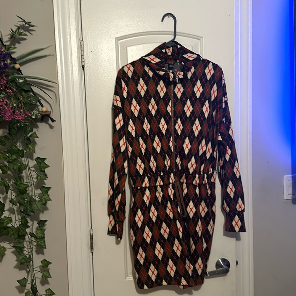 Romper - Picture 4 of 8